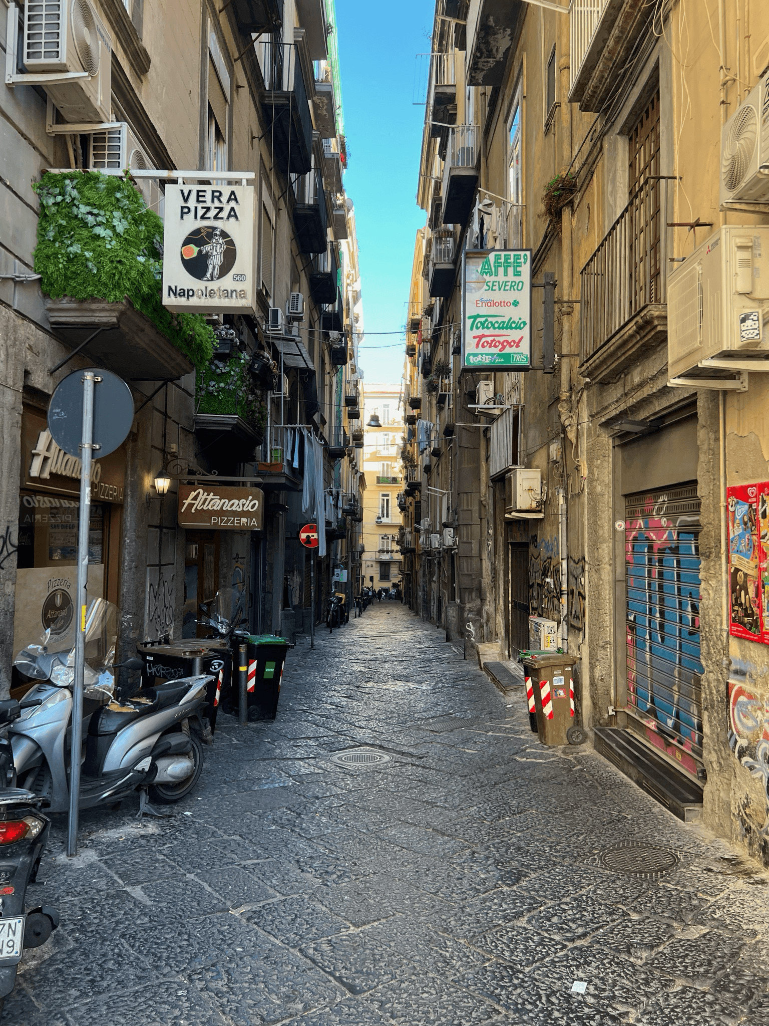 Alley in Naples